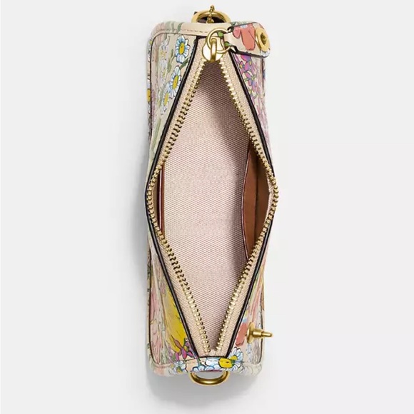 Coach 🌼🌸🌼 Swinger Bag 20 leather purse with floral print bag NWOT - Picture 5 of 15